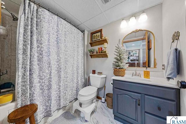 405 Thomas Drive, Eagle Lake, MN 56024