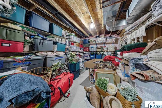 405 Thomas Drive, Eagle Lake, MN 56024