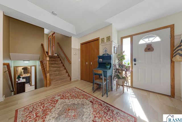 405 Thomas Drive, Eagle Lake, MN 56024