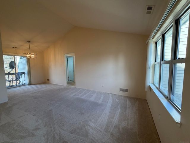 1589 Oneil Circle, Rochester Hills, MI 48307