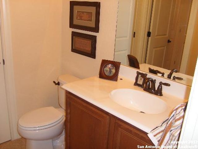 8835 Napa Landing, Boerne, TX 78015