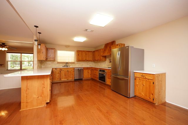 1116 Country Living Road, Baker, FL 32531