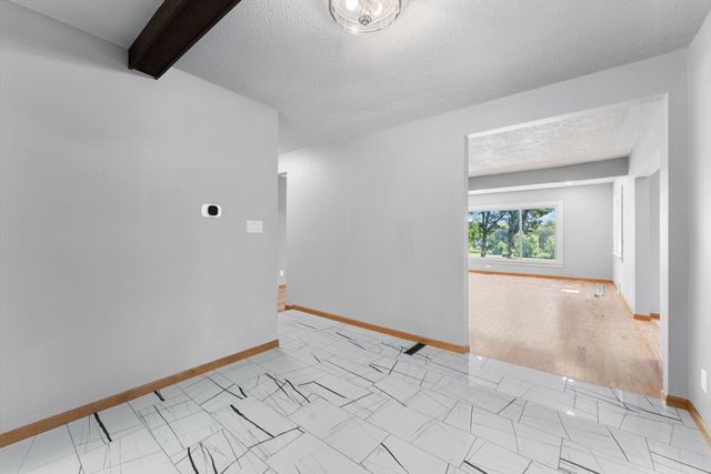 2020 Arcade Street, Maplewood, MN 55109