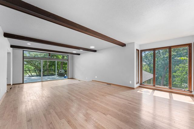 2020 Arcade Street, Maplewood, MN 55109