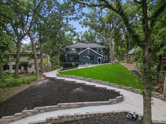 2020 Arcade Street, Maplewood, MN 55109