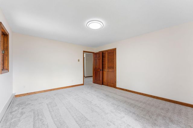 2020 Arcade Street, Maplewood, MN 55109