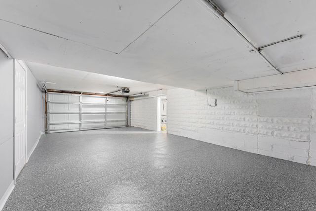 2020 Arcade Street, Maplewood, MN 55109