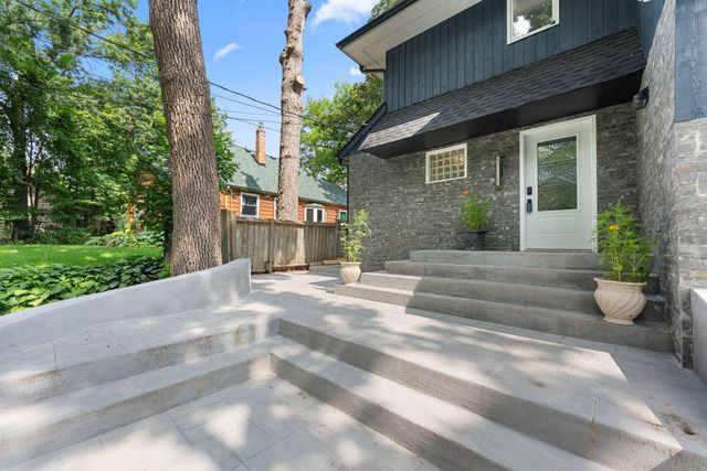 2020 Arcade Street, Maplewood, MN 55109