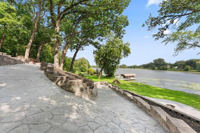 2020 Arcade Street, Maplewood, MN 55109