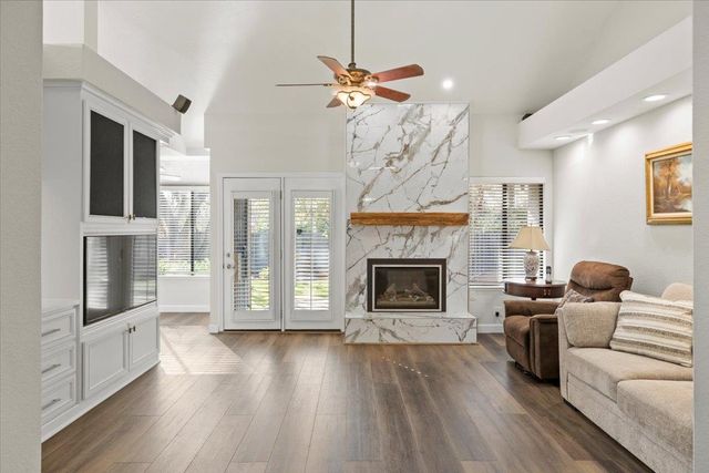 8934 Oro Way, Orangevale, CA 95662