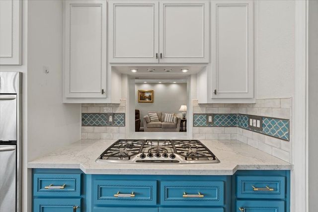 8934 Oro Way, Orangevale, CA 95662