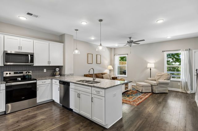 2507 Napa Valley Way, Columbia, TN 38401