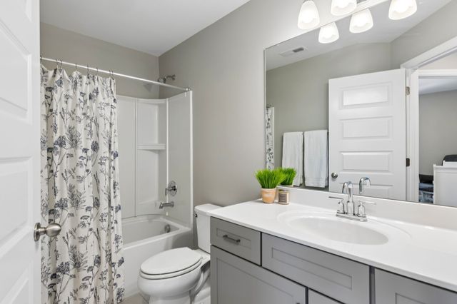 2507 Napa Valley Way, Columbia, TN 38401