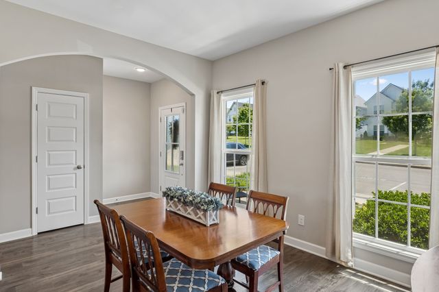 2507 Napa Valley Way, Columbia, TN 38401