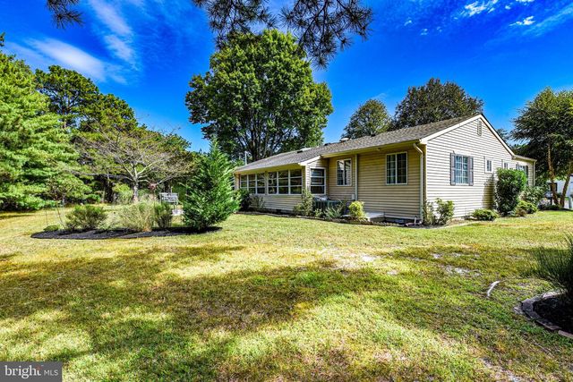 3 BROOKDALE CT, Whiting, NJ 08759