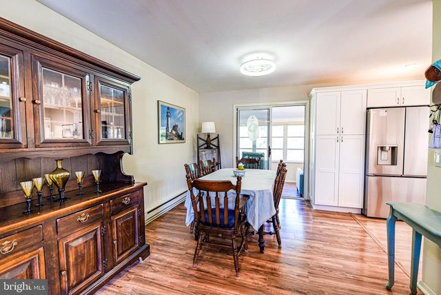 3 BROOKDALE CT, Whiting, NJ 08759