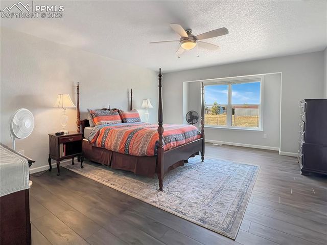 439 N Mitford Drive, Pueblo West, CO 81007