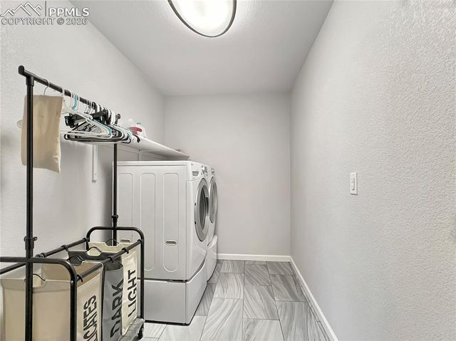 439 N Mitford Drive, Pueblo West, CO 81007