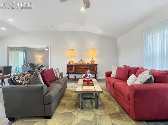 439 N Mitford Drive, Pueblo West, CO 81007