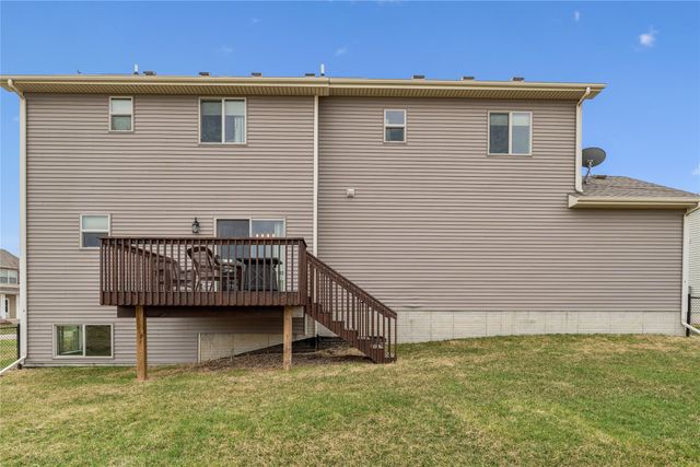 613 SE 17th Street, Grimes, IA 50111