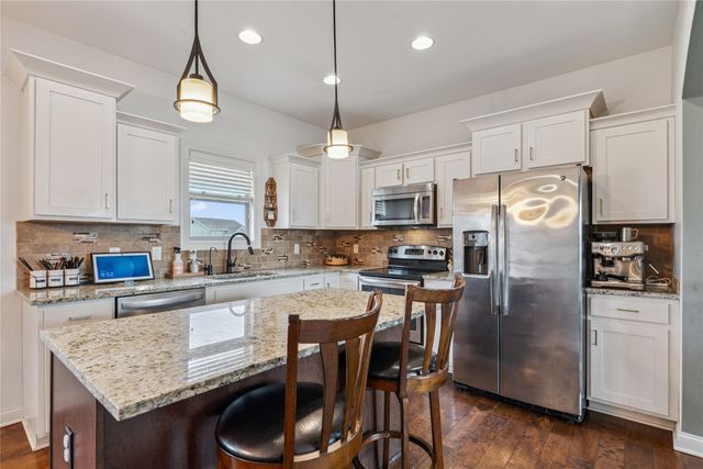 613 SE 17th Street, Grimes, IA 50111