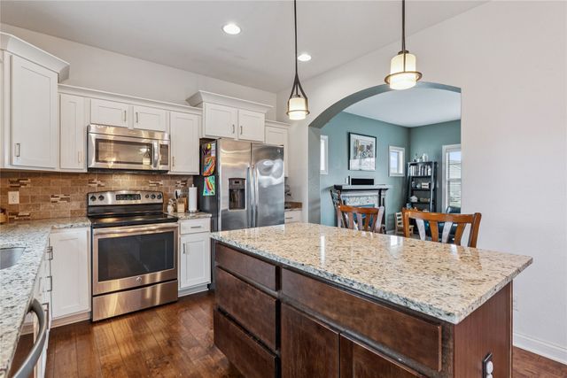 613 SE 17th Street, Grimes, IA 50111