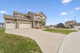 613 SE 17th Street, Grimes, IA 50111