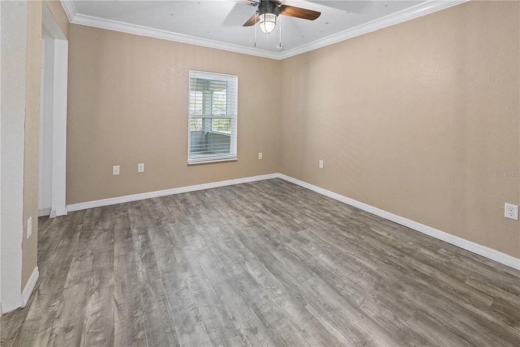 Image 35 of property listing at 3630 W STRICKLAND AVENUE, Bell, FL 32619