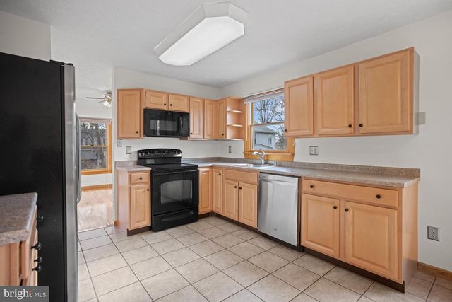 8669 CONCORD DR, Jessup, MD 20794