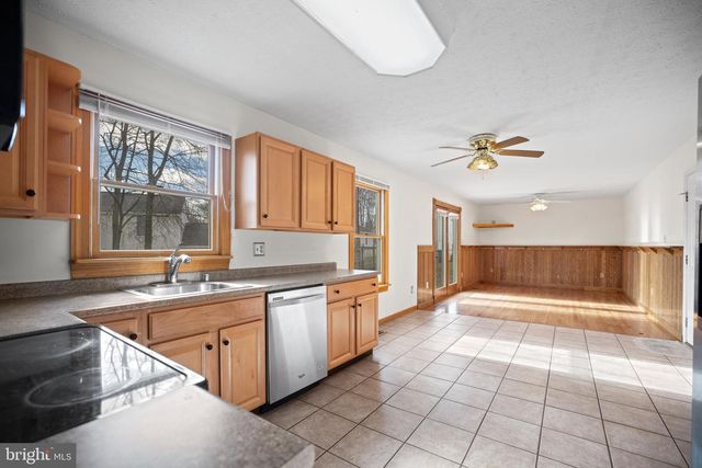 8669 CONCORD DR, Jessup, MD 20794