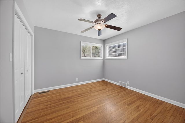 2523 Union Valley Rd, Wampum, PA 16157