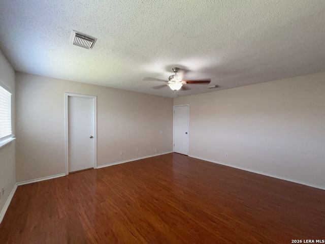 6667 Beech Trail, Converse, TX 78109