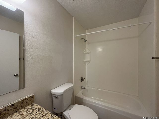 6667 Beech Trail, Converse, TX 78109
