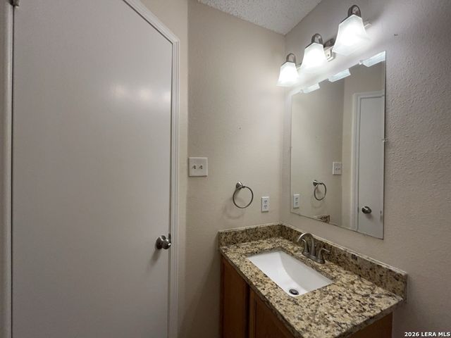 6667 Beech Trail, Converse, TX 78109