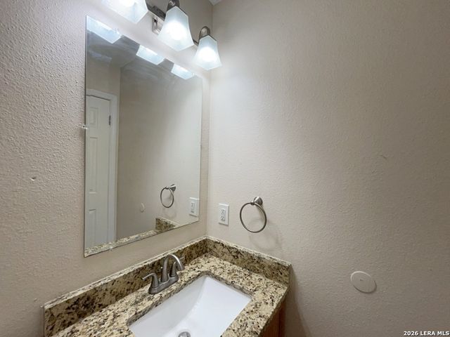 6667 Beech Trail, Converse, TX 78109