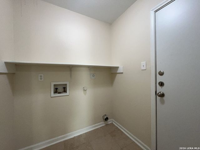 6667 Beech Trail, Converse, TX 78109