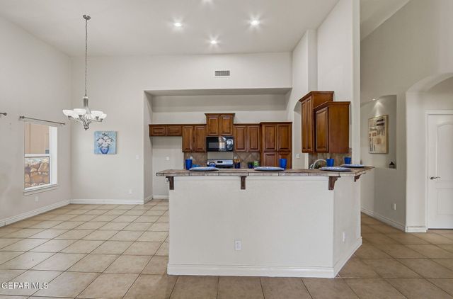 5544 GUSTAVO MADRID Lane, El Paso, TX 79934