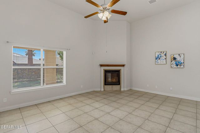 5544 GUSTAVO MADRID Lane, El Paso, TX 79934