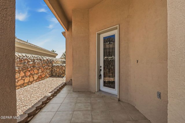 5544 GUSTAVO MADRID Lane, El Paso, TX 79934