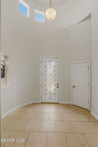 5544 GUSTAVO MADRID Lane, El Paso, TX 79934