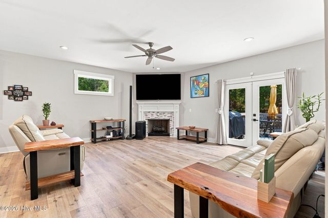 8 Asheville Way, Pinehurst, NC 28374