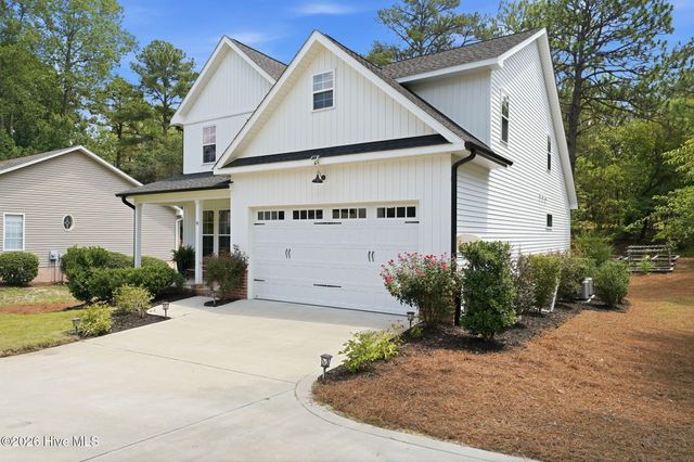 8 Asheville Way, Pinehurst, NC 28374