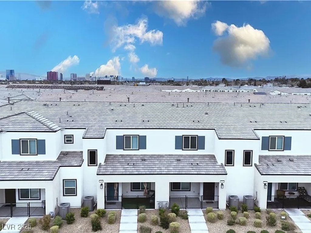 3542 Arcadian King Avenue, Las Vegas, NV 89106