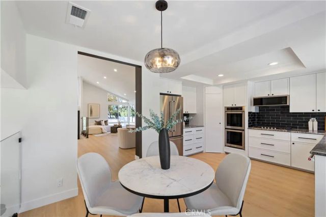 382 Thunderhead St, Thousand Oaks, CA 91360