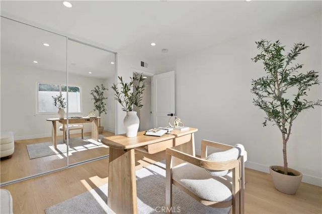 382 Thunderhead St, Thousand Oaks, CA 91360