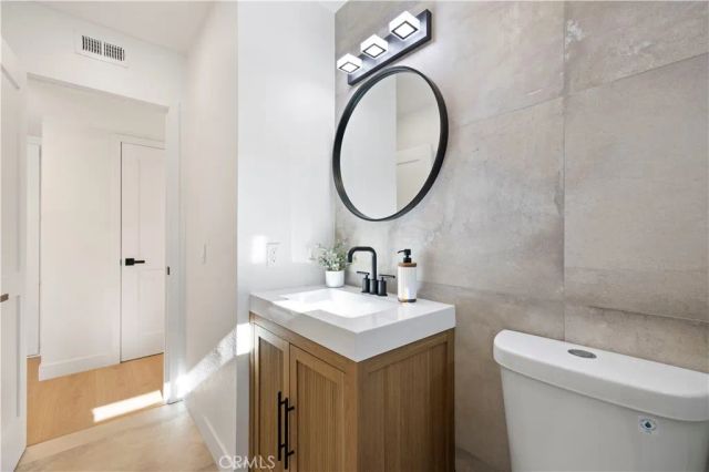 382 Thunderhead St, Thousand Oaks, CA 91360