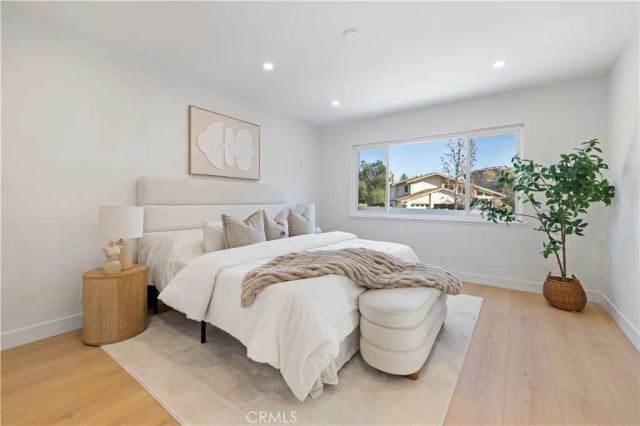 382 Thunderhead St, Thousand Oaks, CA 91360