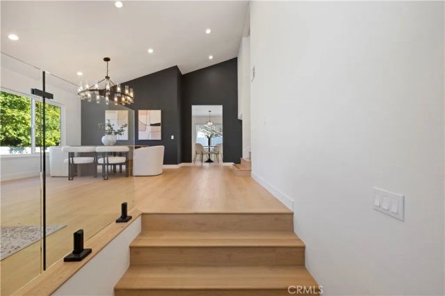 382 Thunderhead St, Thousand Oaks, CA 91360