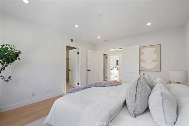 382 Thunderhead St, Thousand Oaks, CA 91360