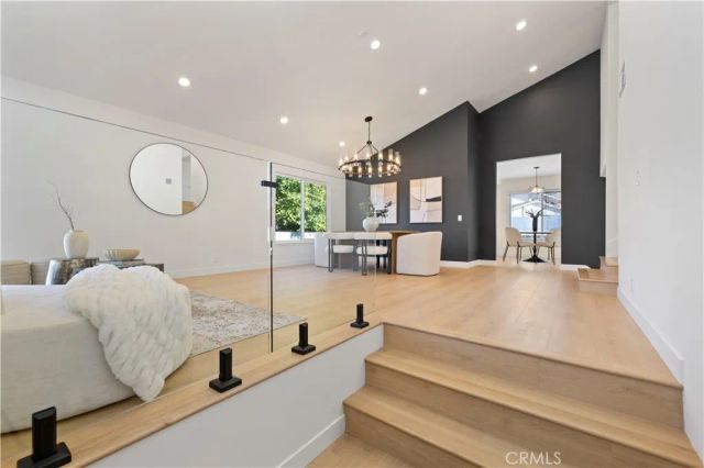 382 Thunderhead St, Thousand Oaks, CA 91360